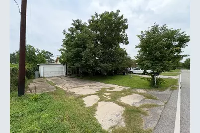 13715 Tifway Lane, Houston, TX 77044 - Photo 1