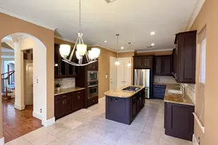 5455 Hidalgo St, Houston, TX 77056 - Photo 4