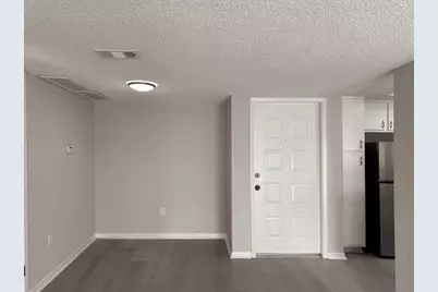 2816 S Bartell Drive #34, Houston, TX 77054 - Photo 12