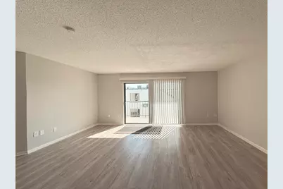 2816 S Bartell Drive #34, Houston, TX 77054 - Photo 4