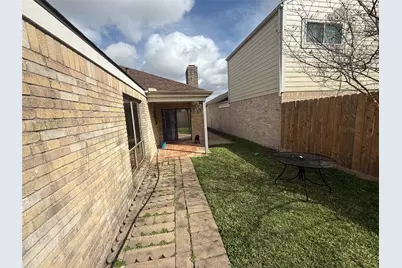 9603 Tarragon Lane, Houston, TX 77036 - Photo 20