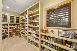 1524 Travis St, Columbus, TX 78934 - Photo 24