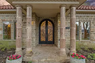 1524 Travis St, Columbus, TX 78934 - Photo 4