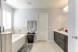 19826 Blushdawn Sierra Ct, Cypress, TX 77433 - Photo 10