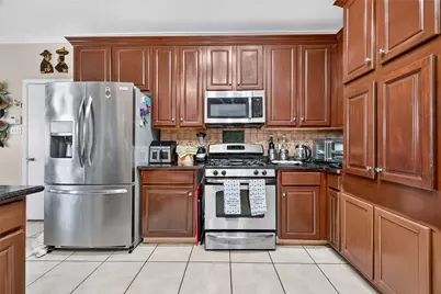 6822 Crystal Point Drive, Katy, TX 77449 - Photo 16