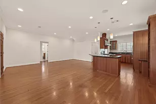 2405 Southgate Blvd, Houston, TX 77030 - Photo 6