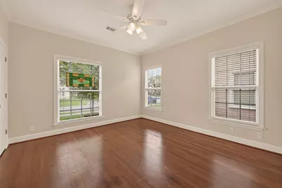 2405 Southgate Boulevard, Houston, TX 77030 - Photo 16