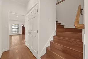 2405 Southgate Blvd, Houston, TX 77030 - Photo 10