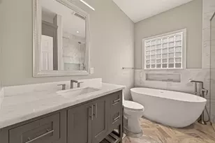 2405 Southgate Blvd, Houston, TX 77030 - Photo 28