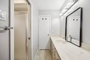 12119 Green Glade Dr, Houston, TX 77099 - Photo 6