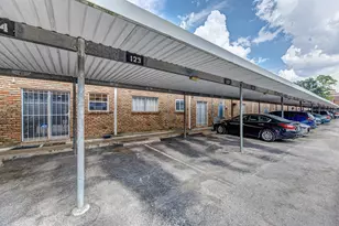 2101 Fountain View Dr, Houston, TX 77057 - Photo 28