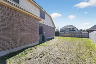 11638 Klondike Cv, Schertz, TX 78154 - Photo 4