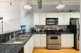 104 Moody Ave, Galveston, TX 77550 - Photo 14