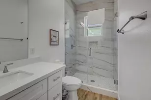 2309 67th St, Galveston, TX 77551 - Photo 32