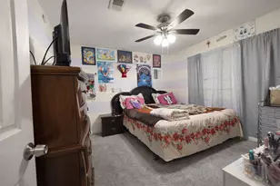 1350 Twin Falls Rd, Houston, TX 77088 - Photo 10