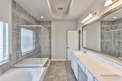 10828 S Brittmoore Oaks Place, Houston, TX 77043 - Photo 18