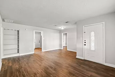 911 Patsy Drive, Baytown, TX 77520 - Photo 4