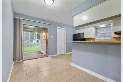 1204 Crescent Boulevard, Cleveland, TX 77327 - Photo 8
