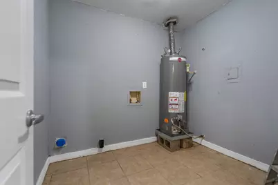 1204 Crescent Boulevard, Cleveland, TX 77327 - Photo 16