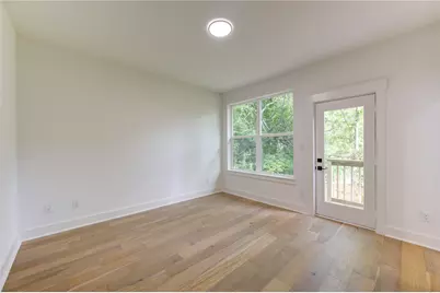 933 E 40 1/2 St Street, Houston, TX 77022 - Photo 4