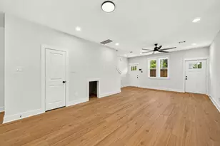 7824 Beckley St, Houston, TX 77088 - Photo 6