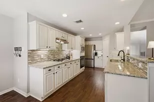9510 Rustic Gate Rd, La Porte, TX 77571 - Photo 14