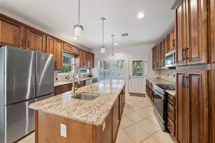 110 Lords Cir, Coldspring, TX 77331 - Photo 10