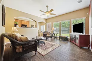 11014 Bakerwood Dr, Houston, TX 77064 - Photo 2