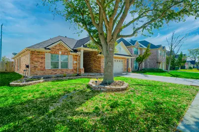 1527 Country Club Cove Dr, Baytown, TX 77521 - Photo 2