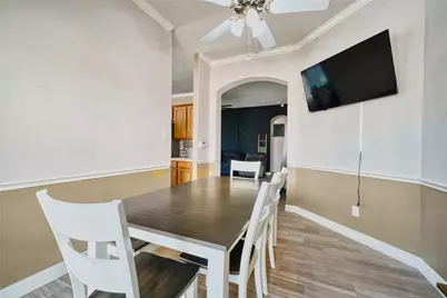 1527 Country Club Cove Dr, Baytown, TX 77521 - Photo 8