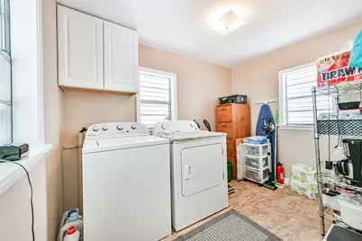 6728 Avenue Q, Galveston, TX 77551 - Photo 18
