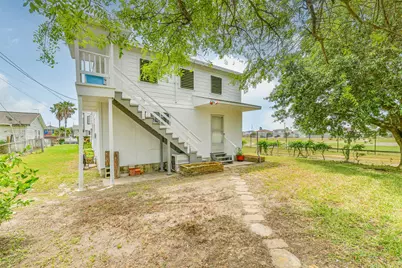 6728 Avenue Q, Galveston, TX 77551 - Photo 34