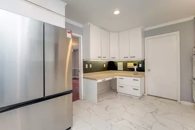 3927 Pleasant Valley Drive, Missouri City, TX 77459 - Photo 18