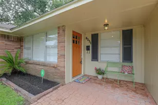 6231 Wynnwood Ln, Houston, TX 77008 - Photo 2
