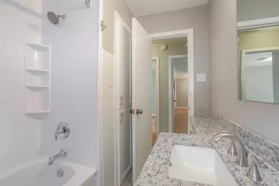6231 Wynnwood Lane, Houston, TX 77008 - Photo 24