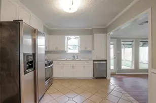 6231 Wynnwood Ln, Houston, TX 77008 - Photo 8