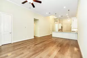 137 Skybranch Dr, Conroe, TX 77304 - Photo 2
