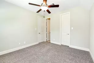 137 Skybranch Dr, Conroe, TX 77304 - Photo 16