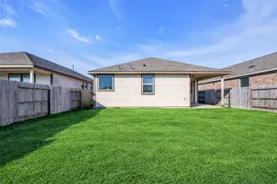 13313 Emerald Mallard Dr, Texas City, TX 77568 - Photo 24