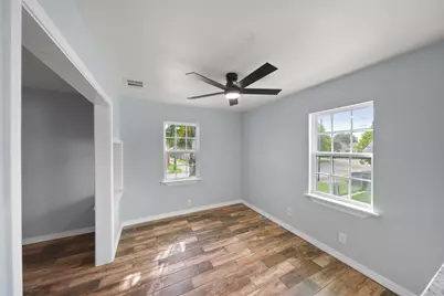 2222 44th Street, Galveston, TX 77550 - Photo 10