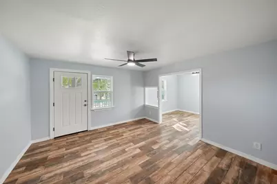 2222 44th Street, Galveston, TX 77550 - Photo 6