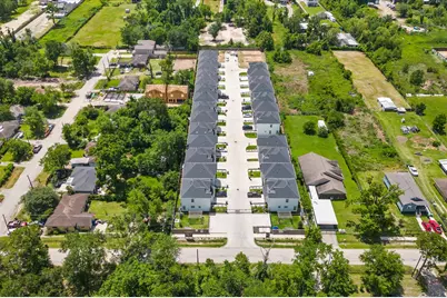 5814 Highland Sky Lane, Houston, TX 77091 - Photo 4