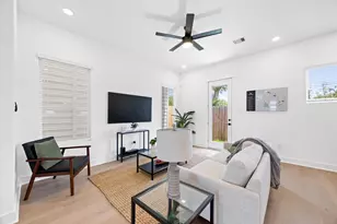 5814 Highland Sky Ln, Houston, TX 77091 - Photo 10