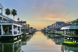 21815 Deaf P Smith Dr, Galveston, TX 77554 - Photo 38