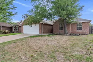 16895 Bob White, Conroe, TX 77385 - Photo 2