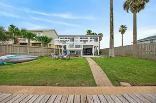 906 91st St, Galveston, TX 77554 - Photo 42