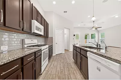 20193 Langwell Drive, Porter, TX 77365 - Photo 8