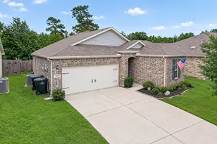 20193 Langwell Dr, Porter, TX 77365 - Photo 2