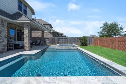 2106 Ironwood Pass Drive, Missouri City, TX 77459 - Photo 2