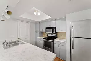 5715 Easthampton Dr, Houston, TX 77039 - Photo 2